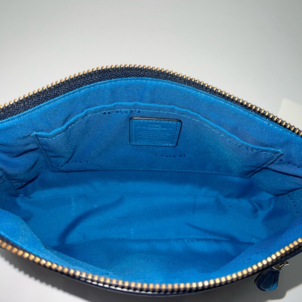 NWOT Coach Colorblock Pebbled Leather Nolita 24 Navy / Peacock with Chain Strap - Picture 7 of 9